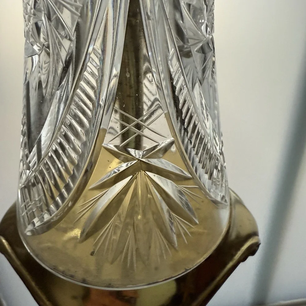 Vintage Cut Crystal Accent Lamp with Brass Base – Hobstar‎ & Fern Spray Design –